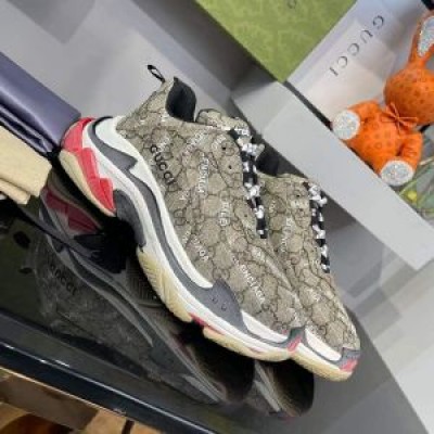 Balenciaga Triple S Sneakers GG Supreme UniseX In BeigeWhite